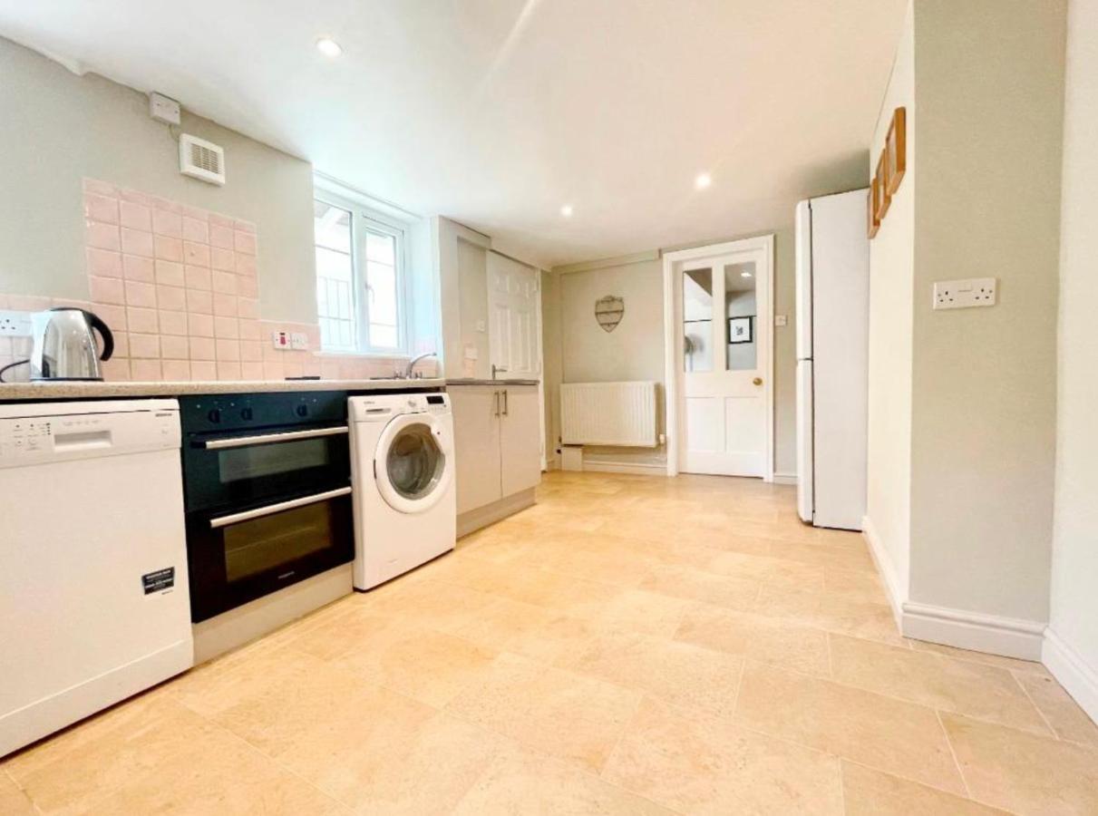 Cheltenham Central Apartment, Parking, Close Bars & Restaurants Exterior photo